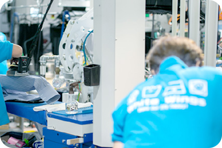 写真：クリーニング作業風景