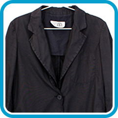 写真：リカラーで染色したジャケット